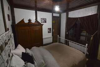 Проживание в семье Cabana Pași Liberi Тэу Бистра Стандартный двухместный номер с 1 кроватью и общей ванной комнатой-3